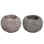 VASE BALL OF WOOL